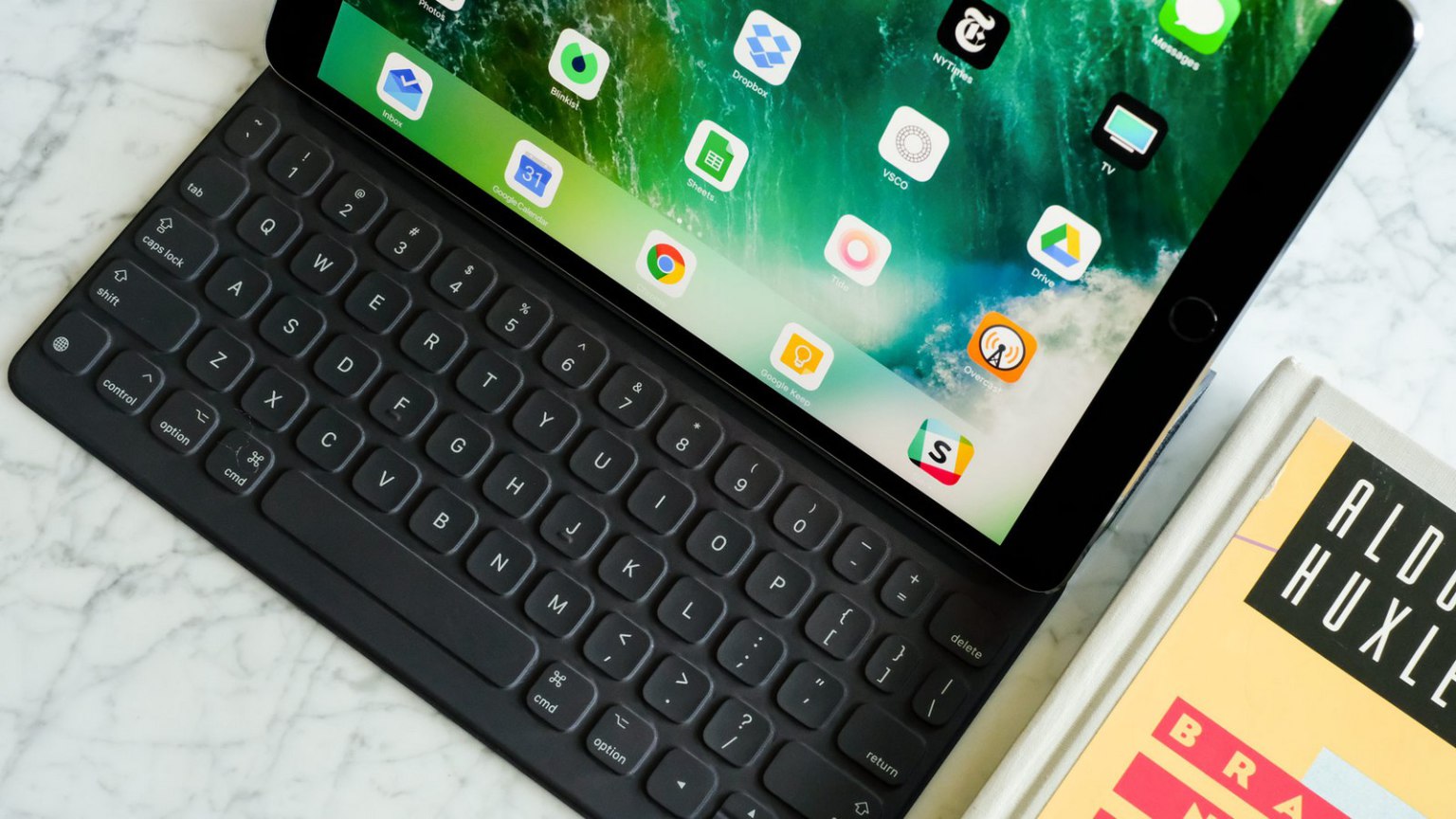 Apple ответила на критику Microsoft роликом о возможностях iPad Pro